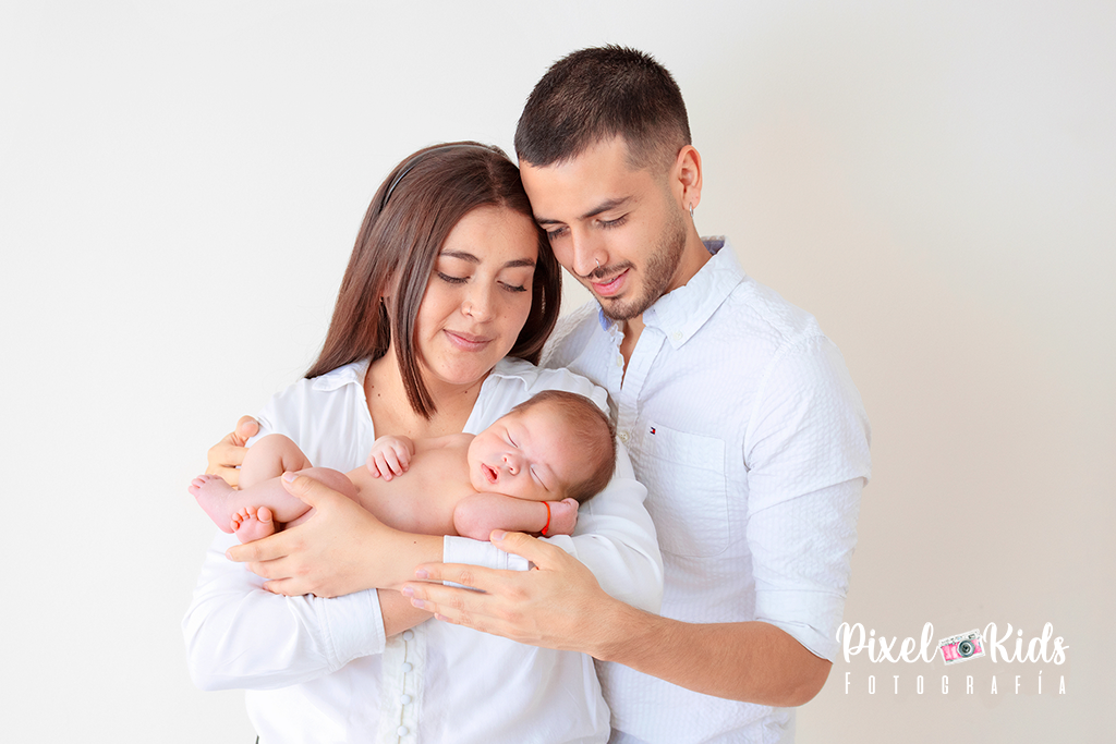 fotos familiares tomadas por Sofía Jarrín de Pixelkids - estudio fotográfico